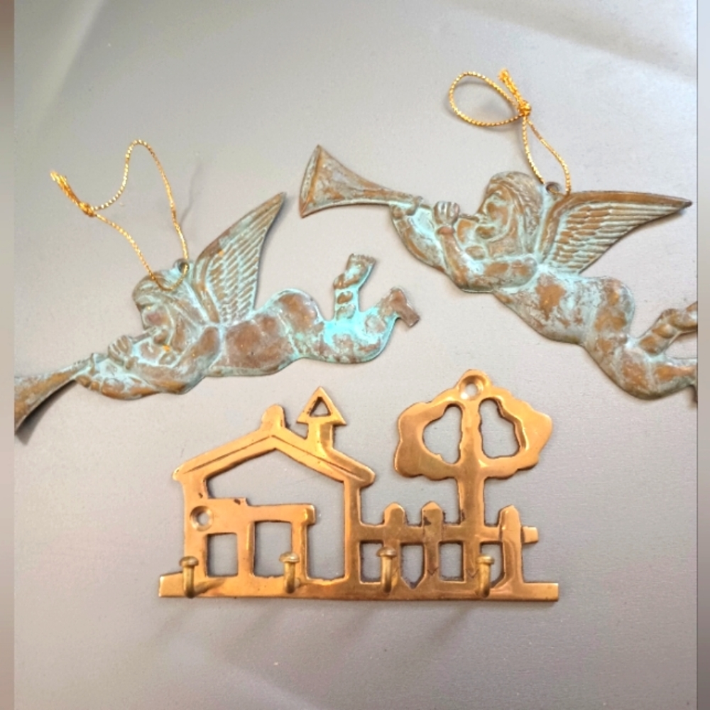 2 rustic metal Angel ornaments and house and tree key holder hook decor'